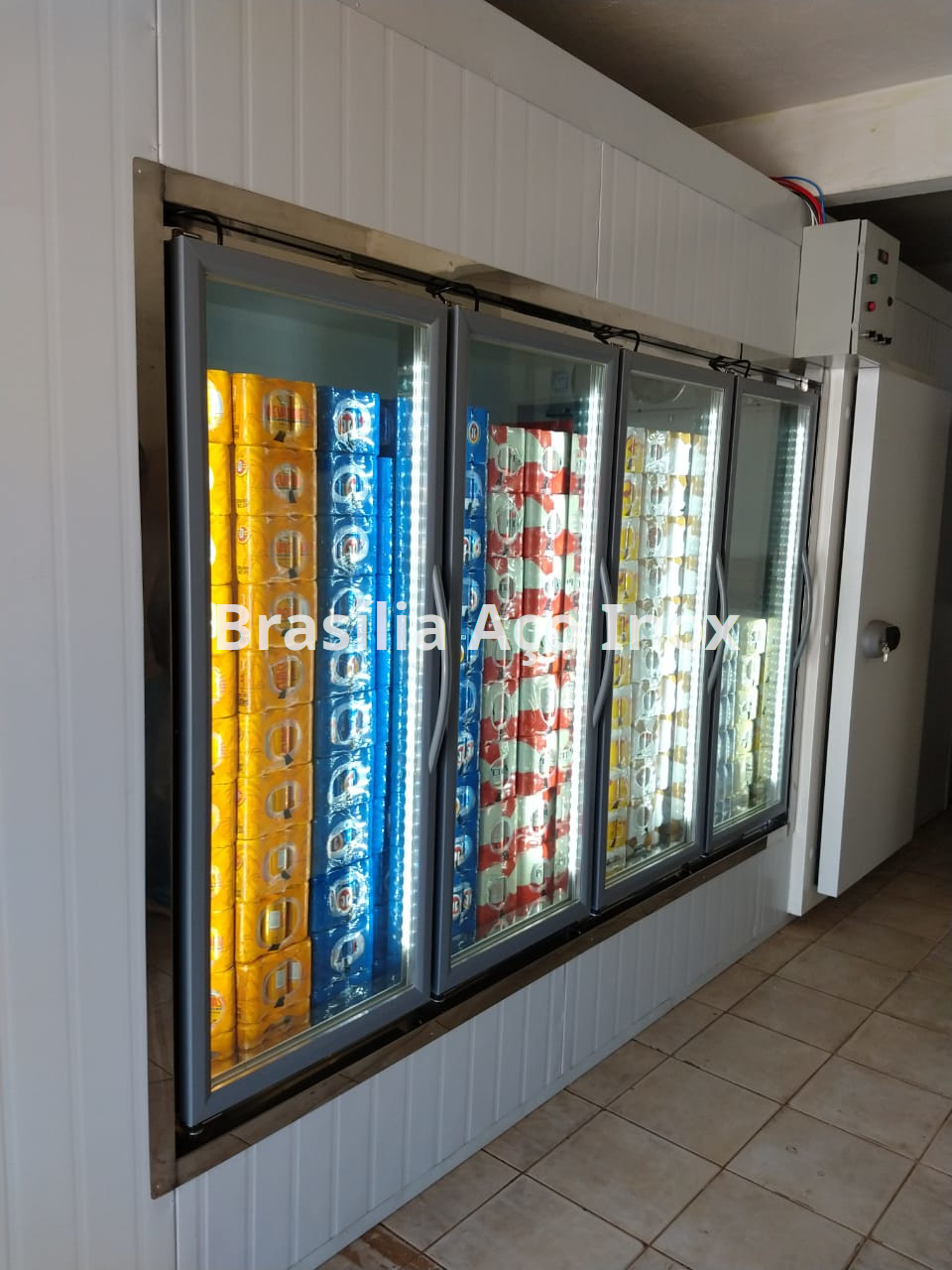 Câmara Fria Expositora. Walkin Cooler. Imagem 22