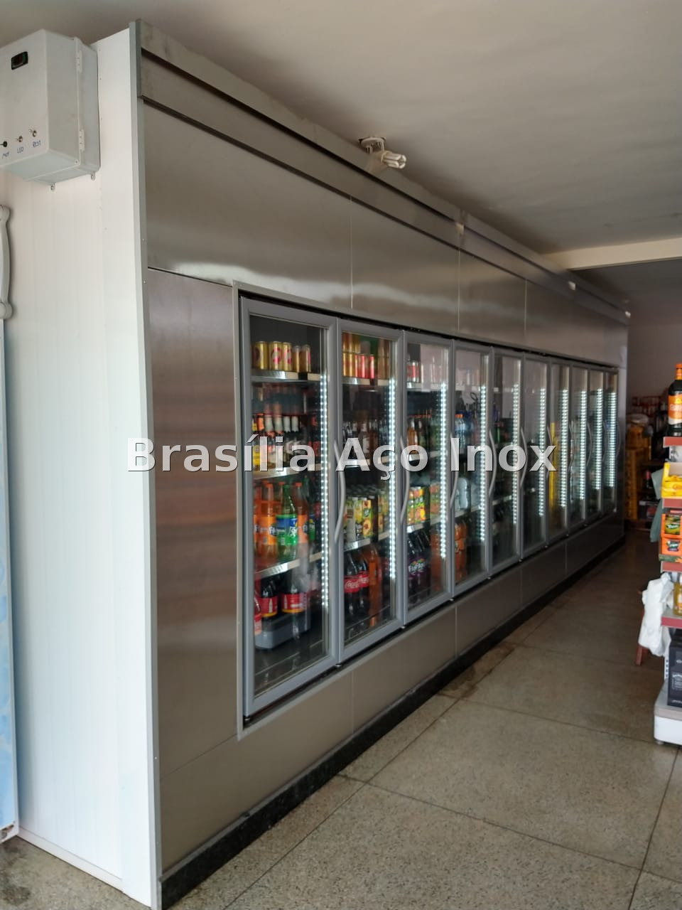 Câmara fria expositora imagem 6.